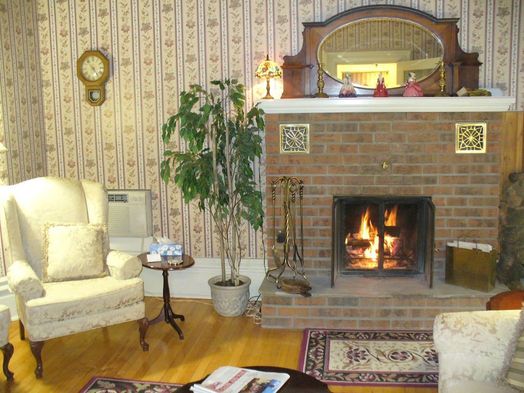 Albert House Inn Ottawa Esterno foto