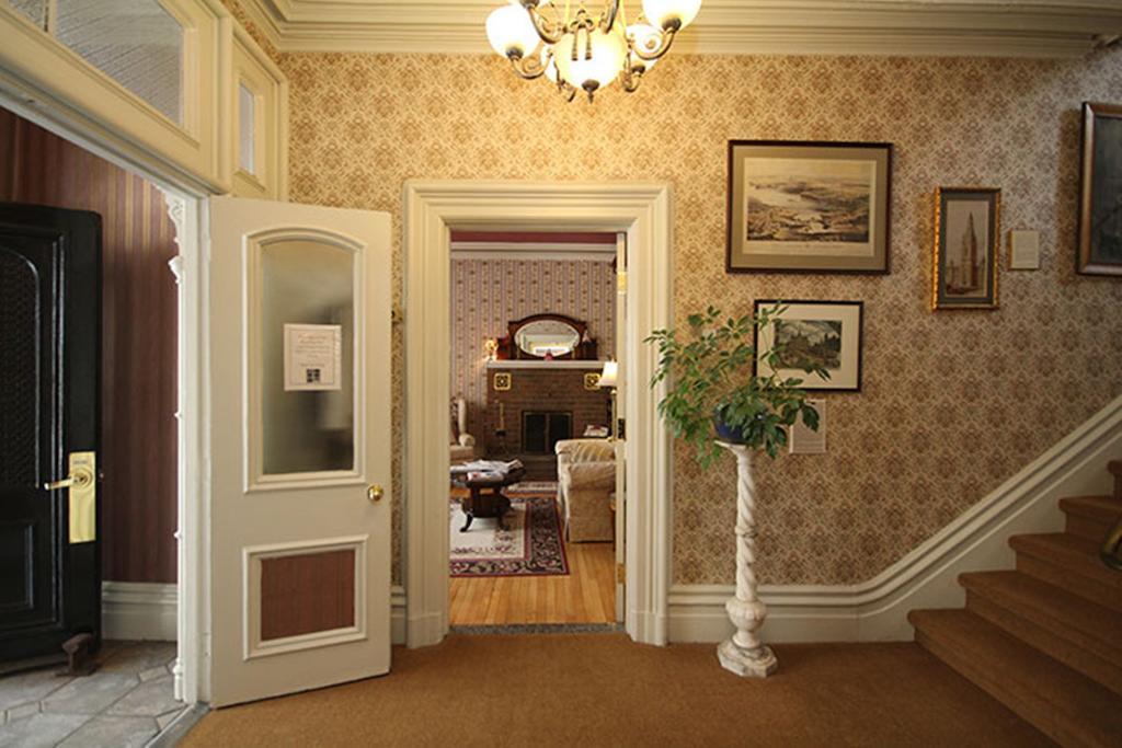 Albert House Inn Ottawa Esterno foto
